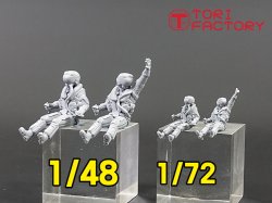 画像16: トリファクトリー[MF-33C]1/72 F-35海兵隊パイロットセット デッキクルー付(3体セット)