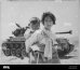 画像16: トリファクトリー[MF-34B]1/24 朝鮮戦争 弟を背負う幼い姉
