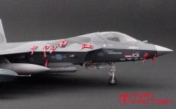 画像8: トリファクトリー[TF-B06]1/72 現用 韓国空軍 KF-21ボラメ FODカバーセット