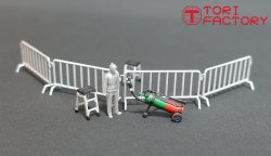 画像17: トリファクトリー[TF-B12]1/72 現用 航空ショー フェンスセット
