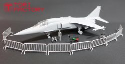画像20: トリファクトリー[TF-B12]1/72 現用 航空ショー フェンスセット
