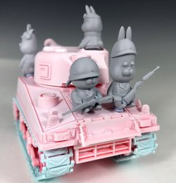 画像2: トリファクトリー[ATN-001]ノンスケール うさタンM4シャーマン戦車兵&搭乗兵セット