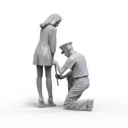 画像10: トリファクトリー[MF-14]1/24 規則で丈を計る警官と嫌がる女子