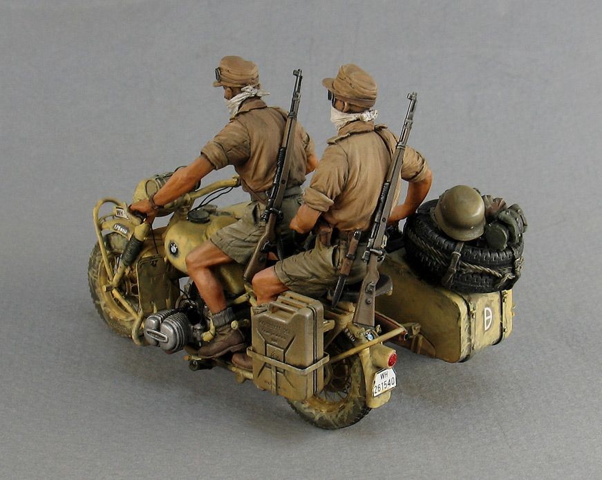 TANK[T-35132]1/35 WWII独 モーターバイク兵 II アフリカ軍団