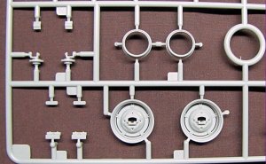 画像10: サンダーモデル[TB35001]1/35 WWII米 軍用トラクター ケース VAI (10)