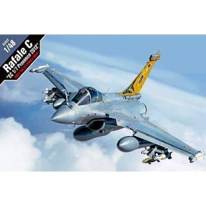 画像1: アカデミー[AM12346]1/48 ラファールC フランス空軍 第1戦闘飛行隊 プロヴァンス 2012 (1)