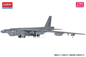 画像5: アカデミー[AM12622]1/144 B-52H ストラトフォートレス ”バッカニアーズ” (5)