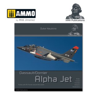 画像1: AMMO書籍[DH018]ダッソードルニエ・アルファジェット写真集 (1)