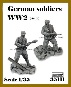 画像1: アルデンヌミニチュア[AR35111]1/35 WWII ドイツ パンツァーファウストチームの兵士セット＃2 (1)