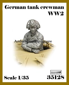 画像1: アルデンヌミニチュア[AR35128]1/35 WWII ドイツ 腕組みをする戦車兵 (1)