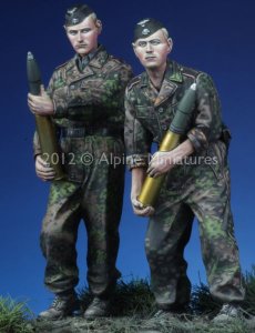 画像2: Alpine Miniatures[AM35135]1/35 WWII 独　武装SS戦車クルークルスクセット(2体) (2)