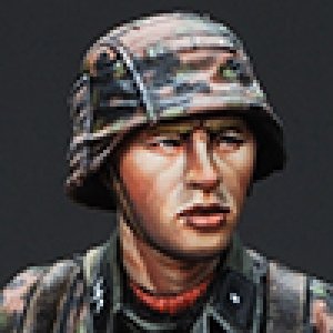 画像1: Alpine Miniatures[AM35166]1/35武装親衛隊歩兵 M42迷彩スモック #1 (1)