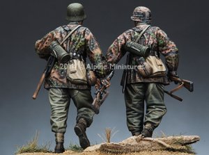 画像3: Alpine Miniatures[AM35168]1/35武装親衛隊歩兵 M42迷彩スモック (3)