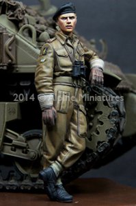 画像3: Alpine Miniatures[AM35180]1/35 WWII 英 王室戦車軍団 戦車兵 (2体セット) (3)