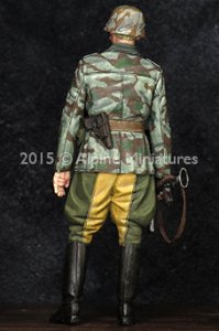 画像9: Alpine Miniatures[AM35193]1/35 WWII独 擲弾兵将校(スプリンター迷彩ジャケット) (9)
