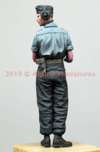 画像5: Alpine Miniatures[AM35263]1/35 WWII 独 ドイツ陸軍 上着を脱いだ夏場の戦車兵#1 (5)