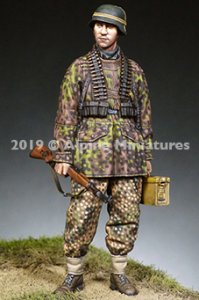 画像9: Alpine Miniatures[AM35267]1/35 WWII 独 弾薬箱を持つ装填手 SS第12HJ師団 (9)