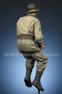 画像9: Alpine Miniatures[AM35285]1/35 WWII 米陸軍マフラー姿の戦車長＃2 (9)