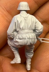 画像7: Alpine Miniatures[AM35300]1/35 WWII ドイツ武装親衛隊 シュビムワーゲンに乗る擲弾兵 (7)