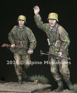 画像4: Alpine Miniatures[AM35289]1/35 WWII 独 武装SS擲弾兵 1944 2体セット (4)