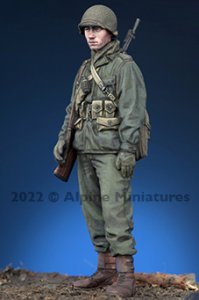 画像4: Alpine Miniatures[AM35305]1/35 WWIIアメリカ陸軍歩兵セット 冬姿の下士官と歩兵(2体セット) (4)