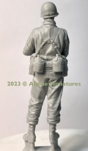 画像12: Alpine Miniatures[AM35313]1/35 WWII アメリカ陸軍 衛生兵 (12)