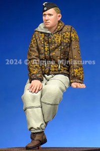 画像6: Alpine Miniatures[AM35316]1/35 WWII ドイツ ハッチに腰掛ける戦車兵 (6)