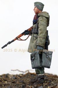 画像7: Alpine Miniatures[AM35325]1/35 WWII ドイツ武装親衛隊 擲弾筒付小銃を持つ装甲擲弾兵 (7)
