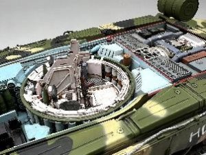 画像5: アミュージングホビー[VICAMU35A060]1/35 T-80U主力戦車(フルインテリア) (5)