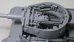 画像7: アミュージングホビー[AMH35A061]1/35 ドイツ重戦車 ティーガー(P)試作車 フルインテリア (7)