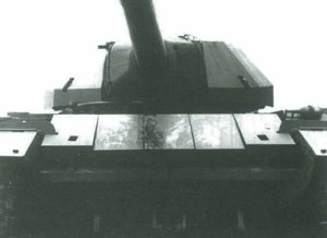 画像2: アミュージングホビー[AMH35A013]1/35 イギリス重戦車 FV214 コンカラー MKI w/スペースドアーマー (2)