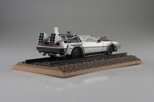 画像2: アオシマ[ムービーメカ No.BT-04]1/24 バック・トゥ・ザ・フューチャー PartIII タイムマシン レイルロード (2)