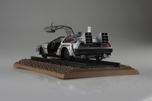 画像3: アオシマ[ムービーメカ No.BT-04]1/24 バック・トゥ・ザ・フューチャー PartIII タイムマシン レイルロード (3)