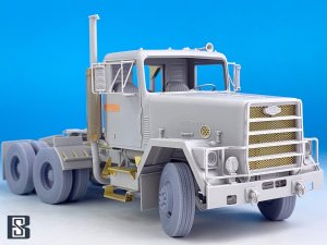 画像4: BSK Model[BSKW35004]1/35 現用 アメリカ M915ガントラック用 自重変形タイヤセット(トランペッター用) (4)