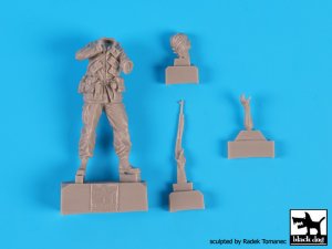 画像3: BLACK DOG[F35131]1/35現用米 ネイビーイシールズ(ベトナム)(35129&130 2体セット) (3)