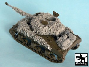 画像2: BLACK DOG[T48046]1/48 WWII英 ファイアフライ カモフラージュ/車載品セット(タミヤ32532用) (2)