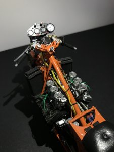 画像17: BrachModel[BM-VR16]1/12 ラヴェルダV6 1000cc (17)