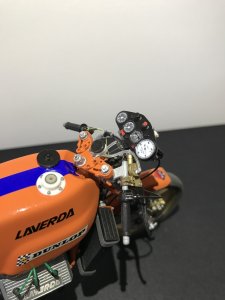 画像5: BrachModel[BM-VR16]1/12 ラヴェルダV6 1000cc (5)