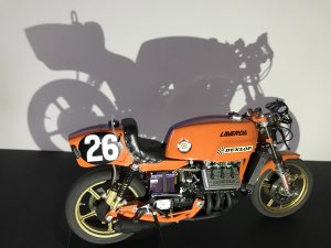 画像8: BrachModel[BM-VR16]1/12 ラヴェルダV6 1000cc (8)