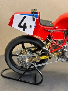 画像9: Brach Model[BM-VR17]1/12 ドゥカティ TT1 1984 (9)