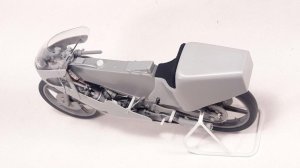 画像13: BrachModel[BM-VR03]1/12 ガレリ 125cc '85 ライダー:ファウスト・グレシーニ (13)