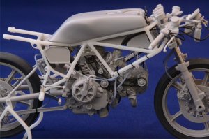 画像8: BrachModel[BM-VR07]1/12 ドゥカティTT2 1982 改訂版(300個限定) (8)