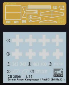 画像2: ブロンコ[CB35061]1/35 独・II号D型快速軽戦車 (2)