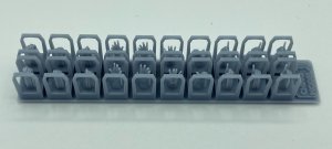 画像4: CHINO MODEL[CM-026B]1/35 ハンドパーツ vol.1 小 (4)