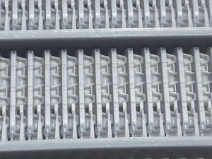 画像4: CHINO MODEL[CM-039AS]1/48 ティーガーI用連結済み可動履帯(初期型) (4)