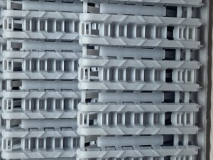 画像3: CHINO MODEL[CM-085A]1/35 ティーガーII用連結済み可動履帯 初期型(type1) (3)