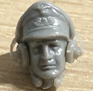 画像3: CHINO MODEL[CM-190]1/35 フレキシブルヘッドホン WW2ドイツ戦車兵 (3)