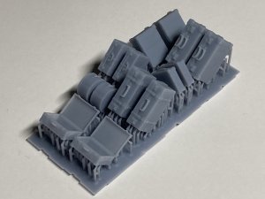 画像2: CHINO MODEL[CMRG35014]1/35 ヴィンテージスーツケースセット (2)