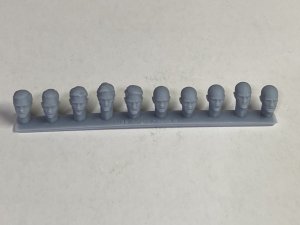 画像2: CHINO MODEL[CMRG35024]1/35 西洋人ヘッドパーツ 怒りの表情セット #1 (2)
