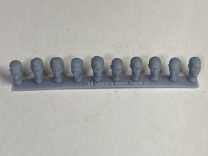 画像2: CHINO MODEL[CMRG35032]1/35 西洋人ヘッドパーツ 見下ろす表情セット (2)